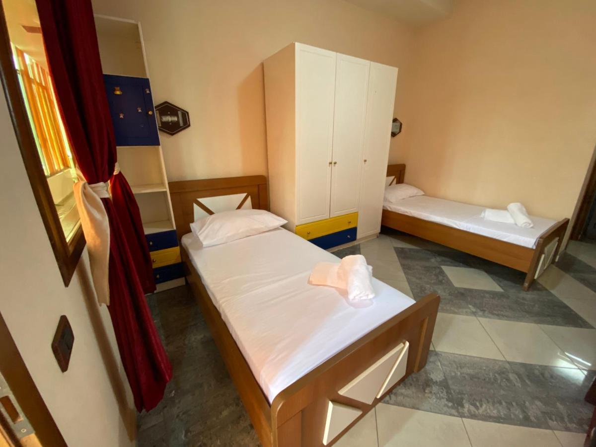 Hotel W Bush Square Fushe-Kruje Ngoại thất bức ảnh