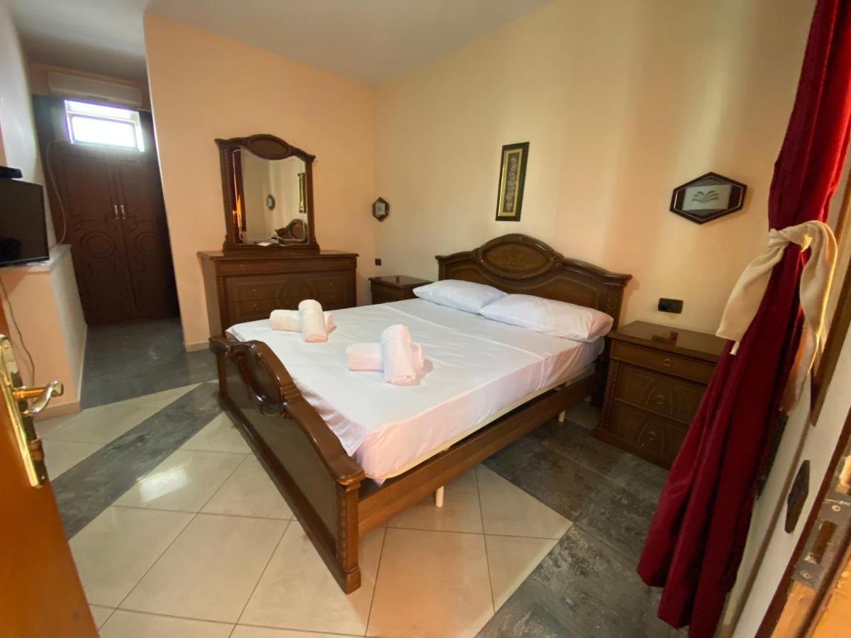 Hotel W Bush Square Fushe-Kruje Ngoại thất bức ảnh