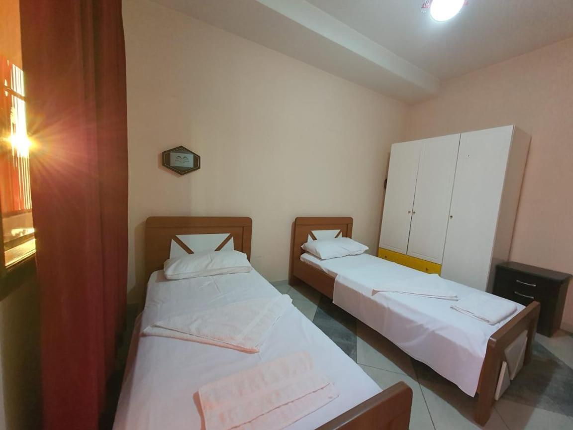 Hotel W Bush Square Fushe-Kruje Ngoại thất bức ảnh